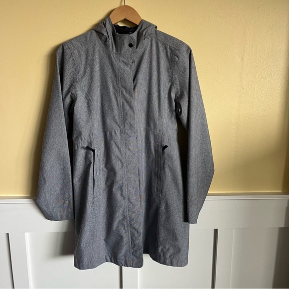 Eddie Bauer Trench Coat - Picture 2 of 8